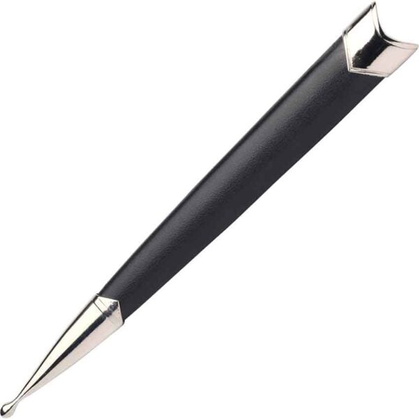 Sleek Medieval Dagger