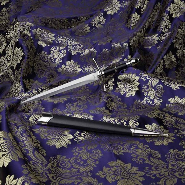 Sleek Medieval Dagger