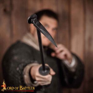 Late Medieval Crowsbeak War Hammer